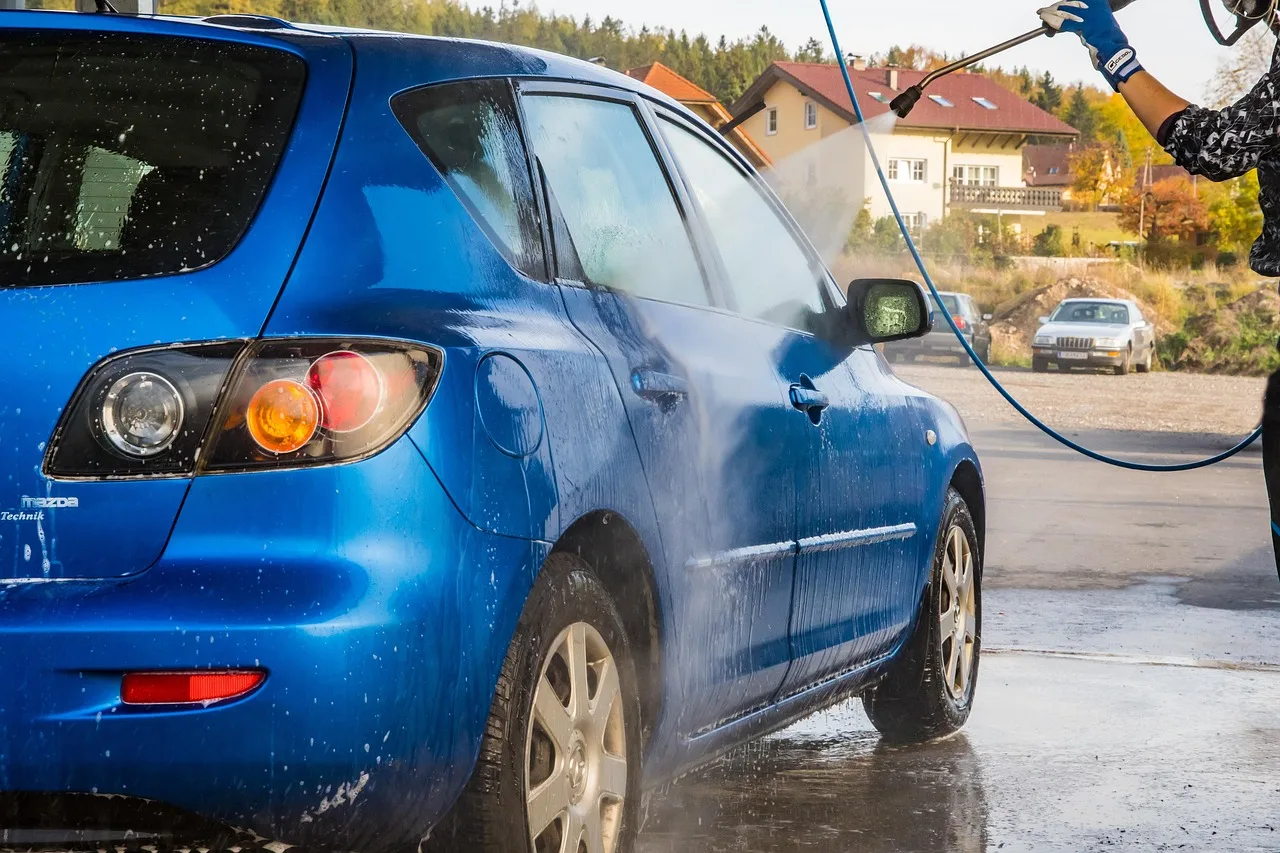 automobile, to wash, lance wash, car, car wallpapers, rim, nature, clean, foam, high-pressure cleaner, to clean, frothy, water. Car washes: US brands and operators to review
