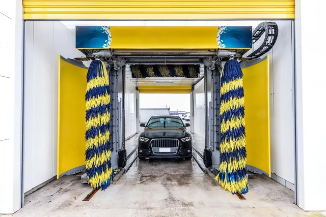 car wash, wash, car, auto, clean, cleaning, vehicle, service, car wallpapers, automotive, cleanliness, luxury car, audi, transport, transportation. Car wash expansion: what to keep and what to drop